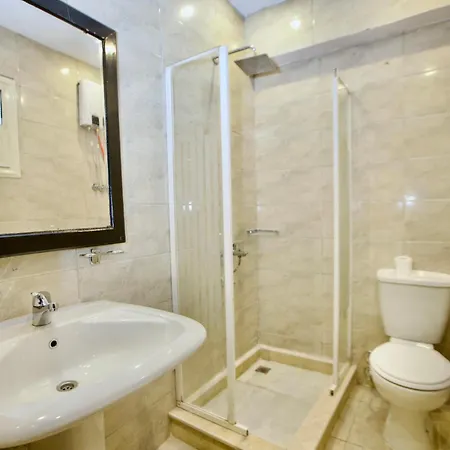 Comfort Al Kawm al Akhdar Exterior photo