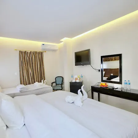 Comfort Al Kawm al Akhdar Exterior photo