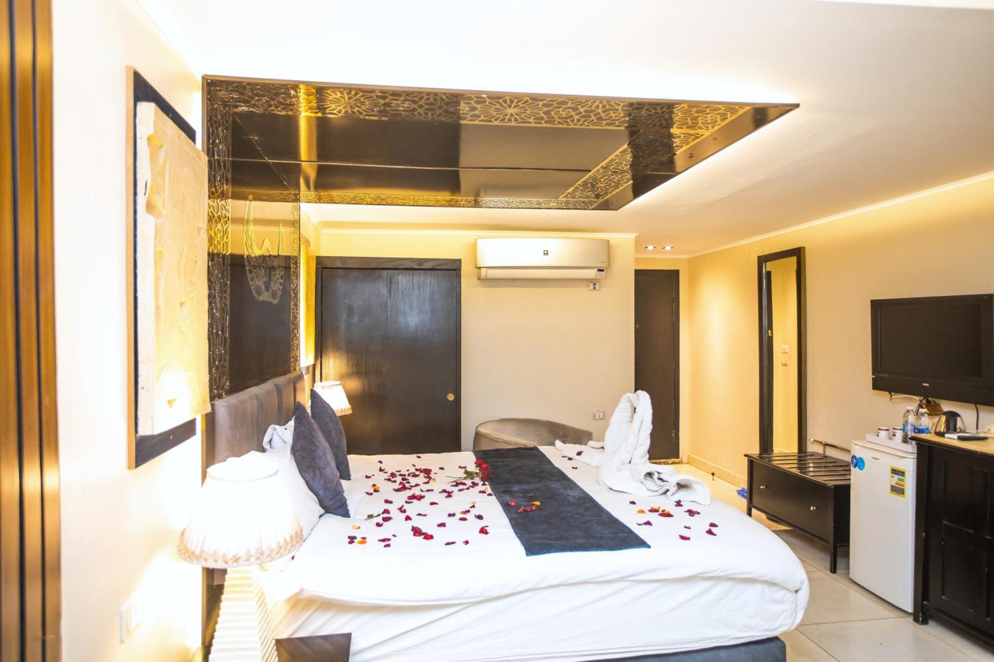 Comfort Giza Hostel *