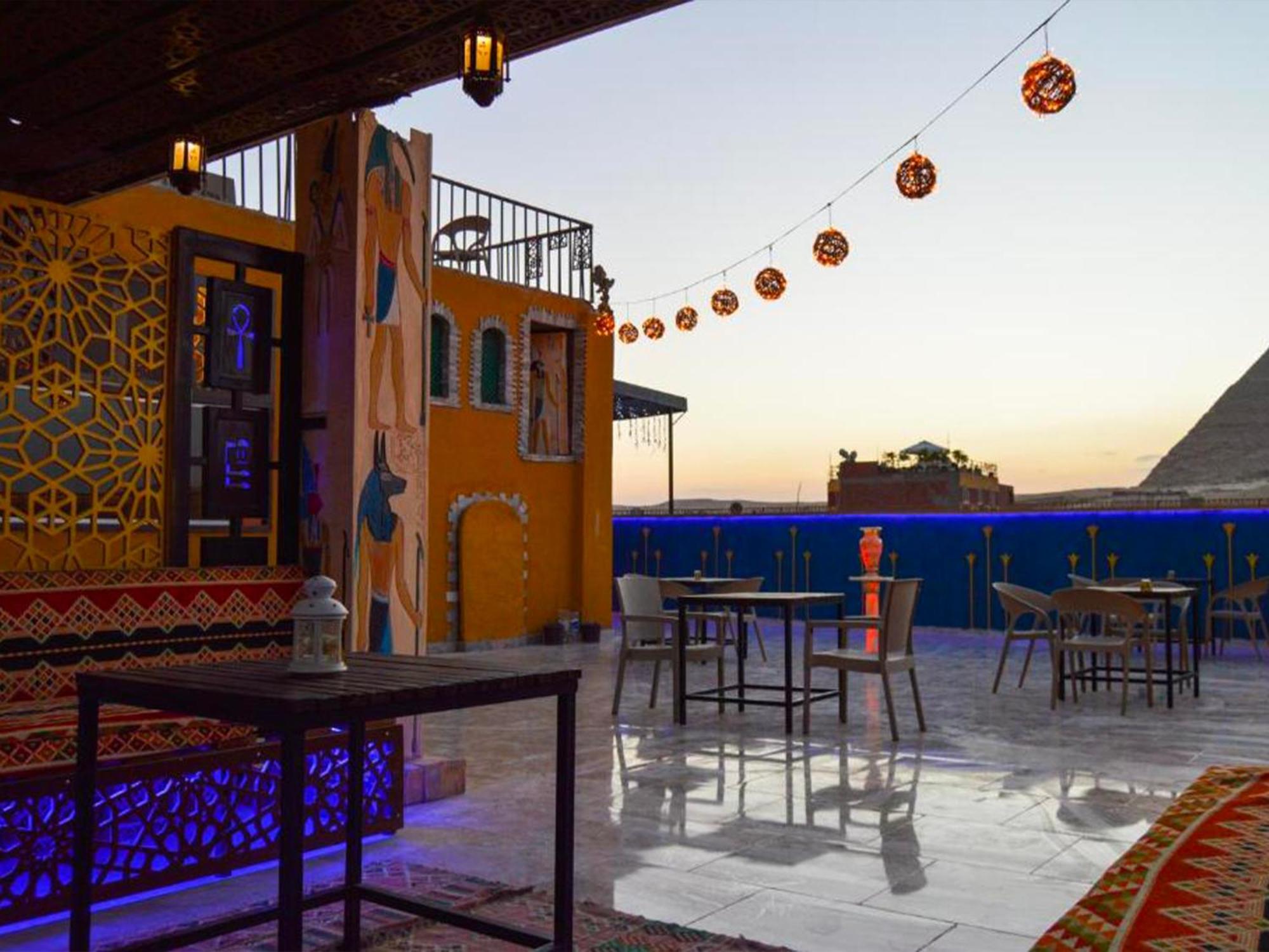 Comfort بيت شباب Al Kawm al Akhdar
