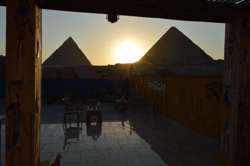 Comfort Giza