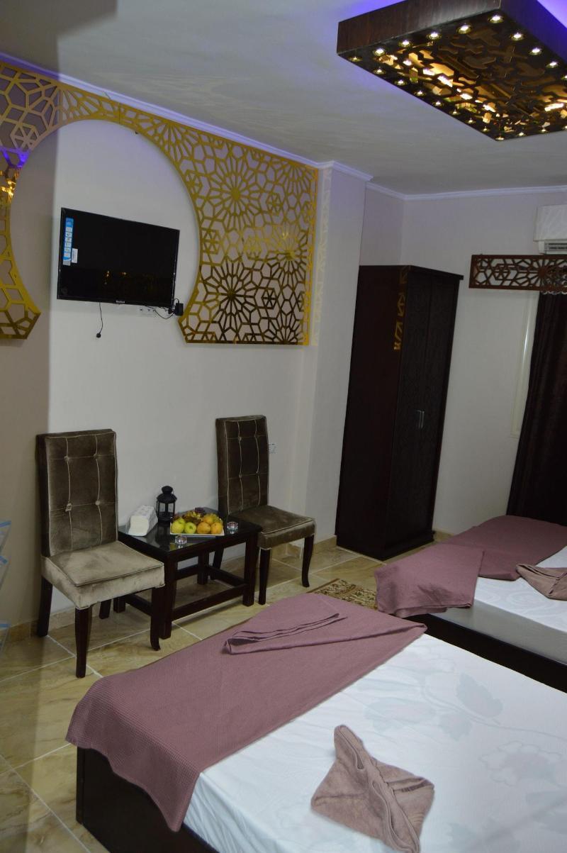Comfort Giza *